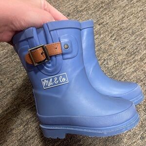 Mil & Co SCOUT natural rubber Soft Navy Kids gumboots - lined! Size 32 Rain Snow
